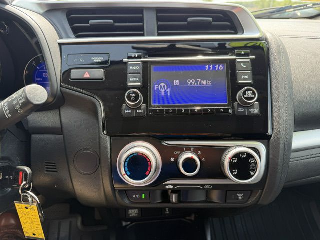 Photo 15 of this HONDA FIT