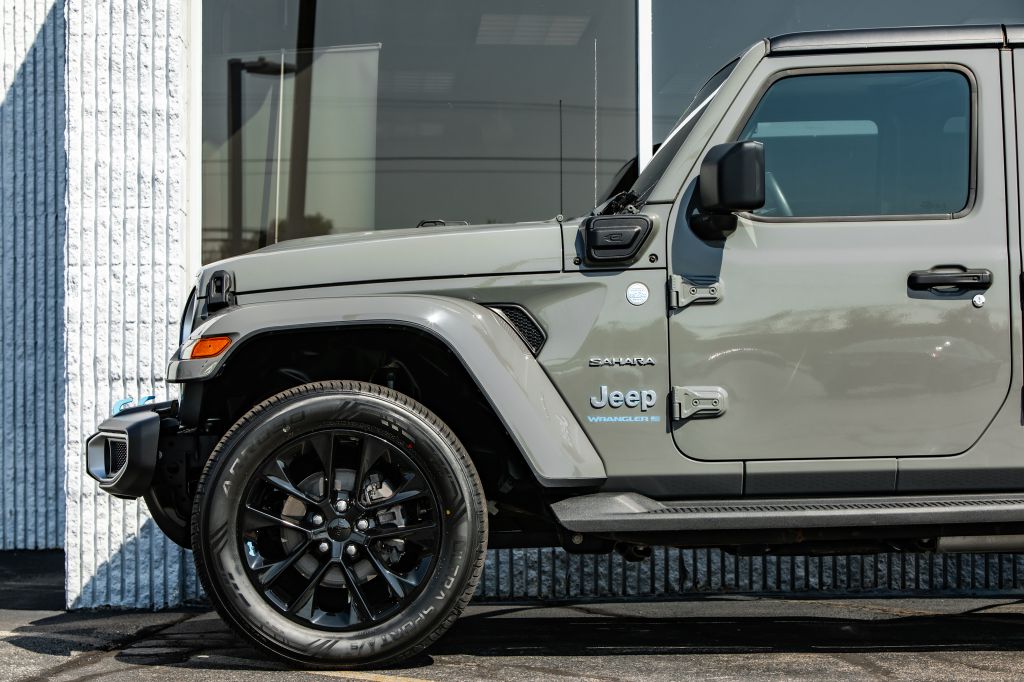 Photo 11 of this JEEP WRANGLER