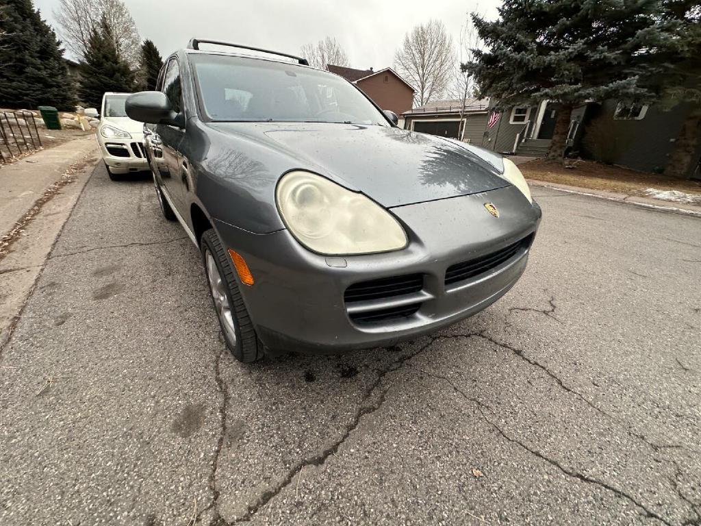 Photo 20 of this PORSCHE CAYENNE