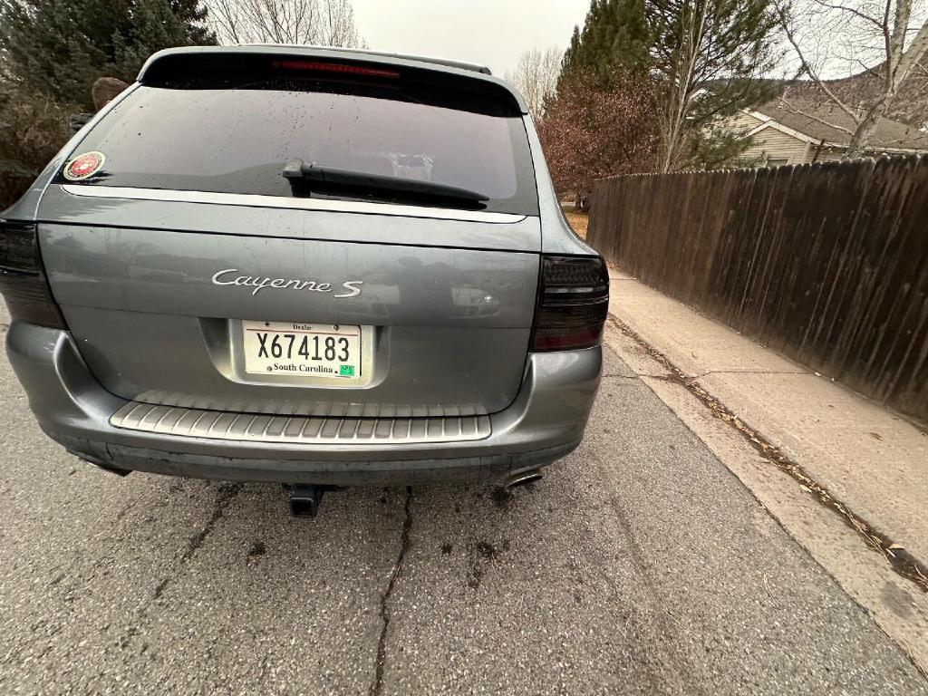 Photo 31 of this PORSCHE CAYENNE