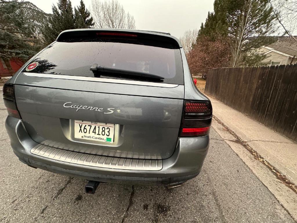 Photo 37 of this PORSCHE CAYENNE