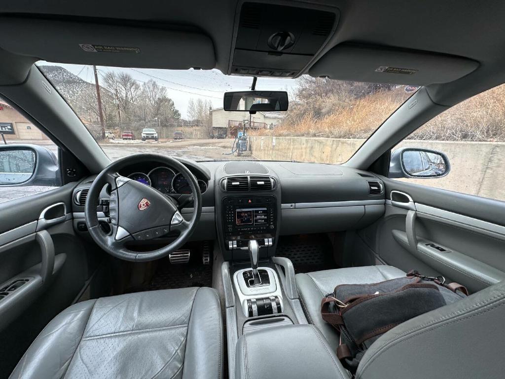 Photo 69 of this PORSCHE CAYENNE