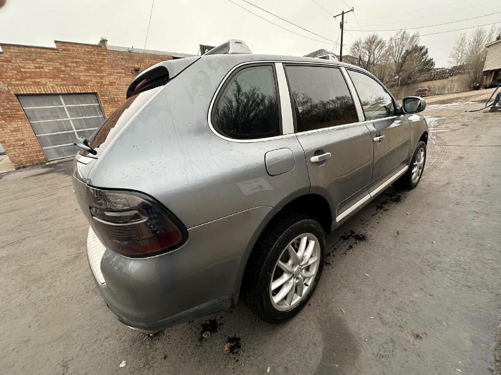 Photo 72 of this PORSCHE CAYENNE