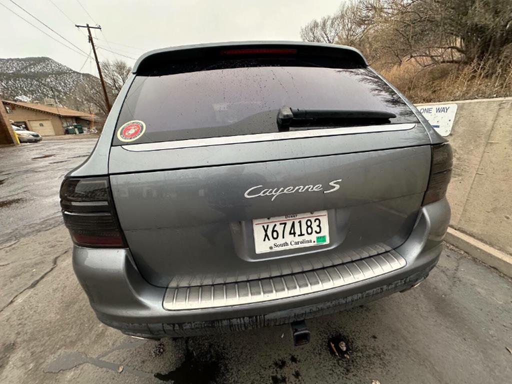 Photo 78 of this PORSCHE CAYENNE