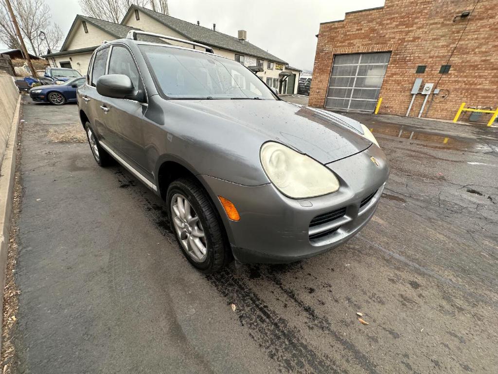 Photo 87 of this PORSCHE CAYENNE