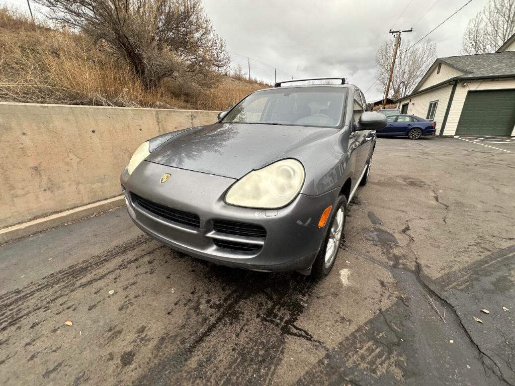 Photo 92 of this PORSCHE CAYENNE