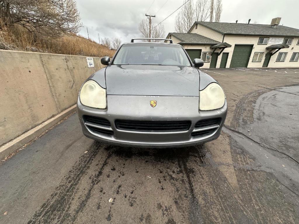 Photo 94 of this PORSCHE CAYENNE