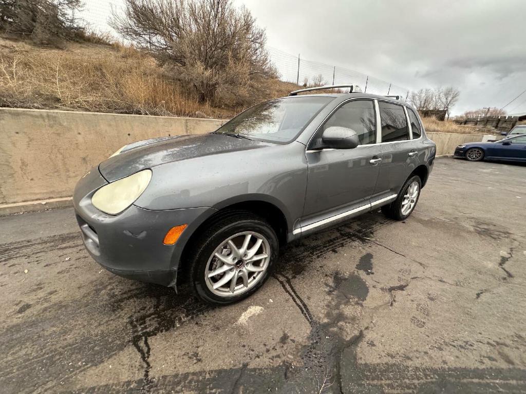 Photo 99 of this PORSCHE CAYENNE