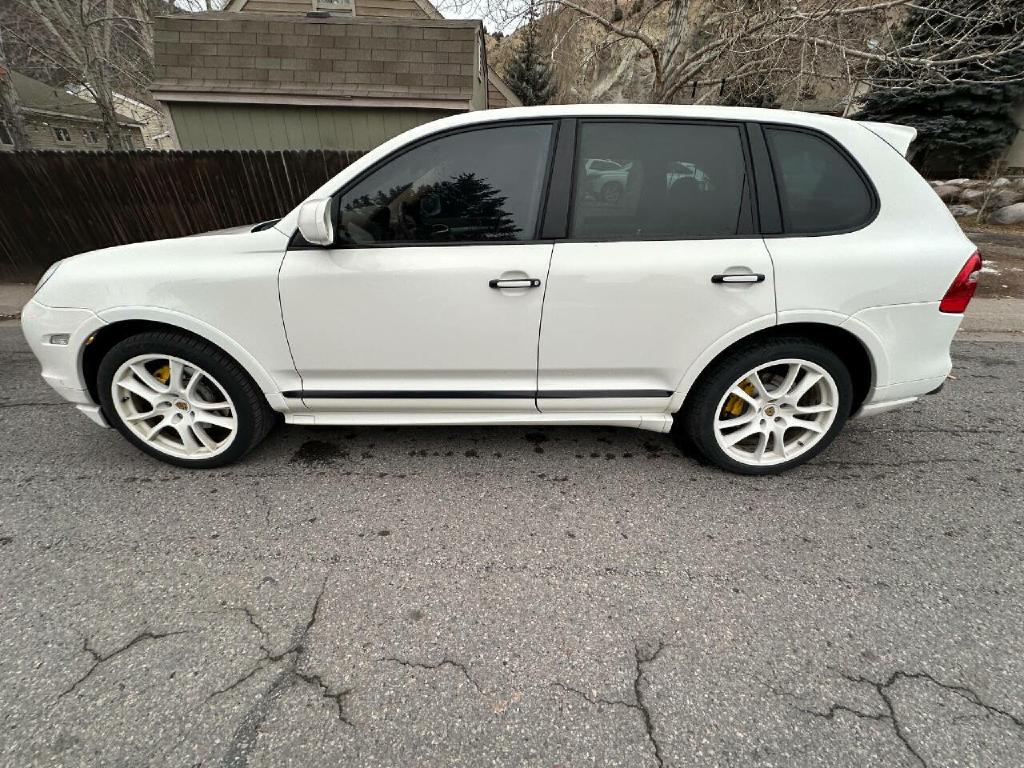 2009 PORSCHE CAYENNE