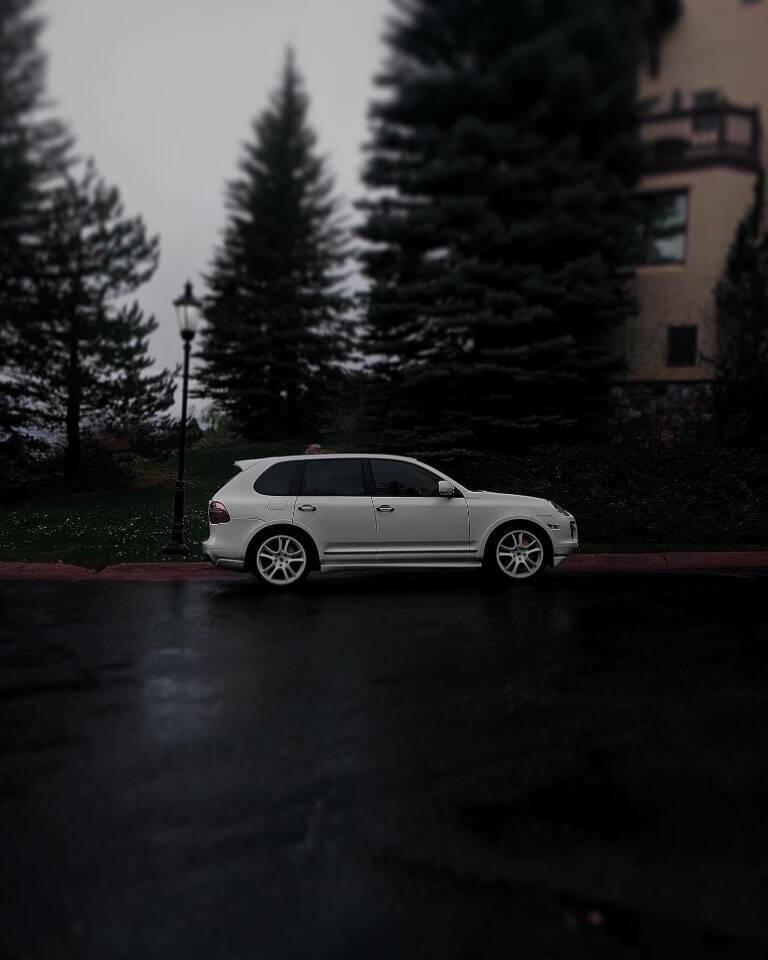 Photo 79 of this PORSCHE CAYENNE