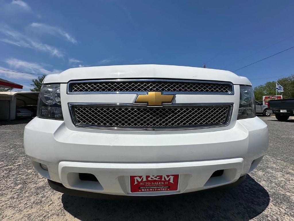 Photo 12 of this CHEVROLET SUBURBAN
