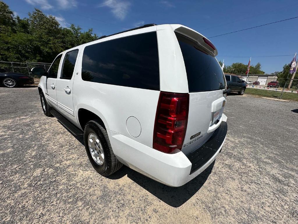 Photo 47 of this CHEVROLET SUBURBAN