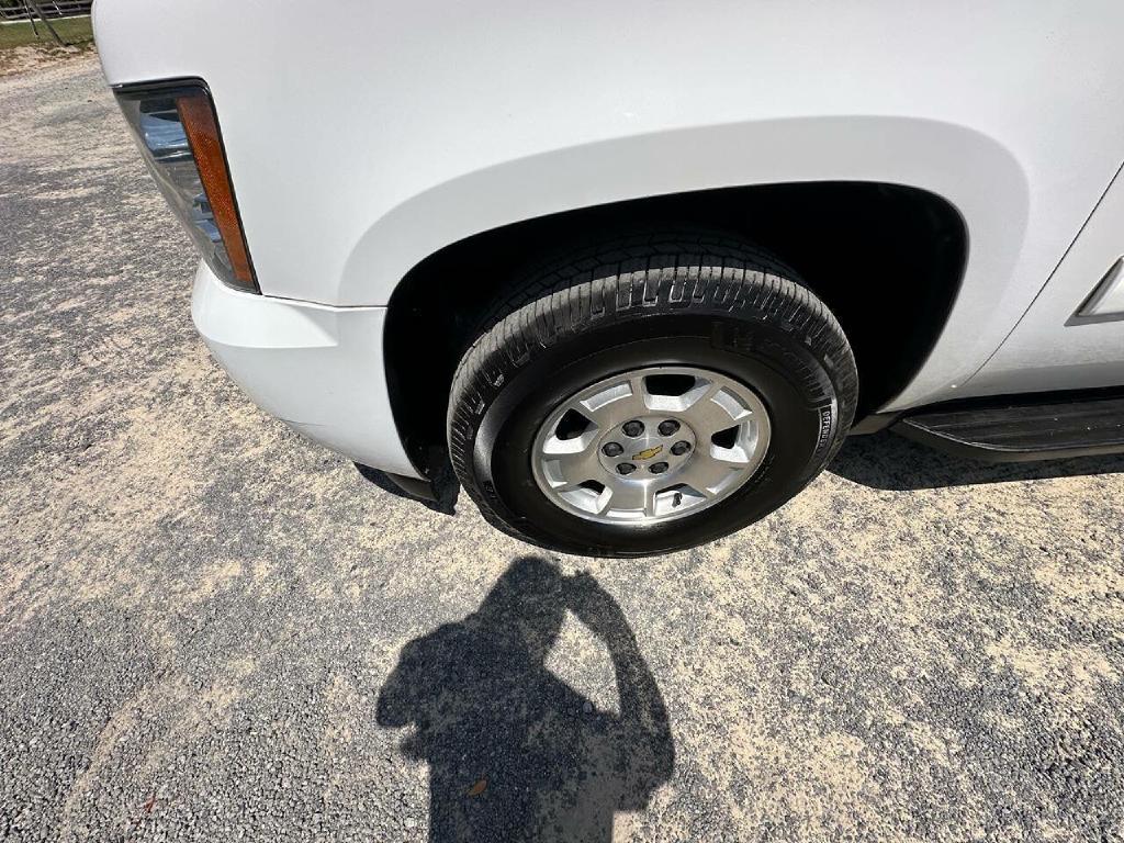 Photo 56 of this CHEVROLET SUBURBAN
