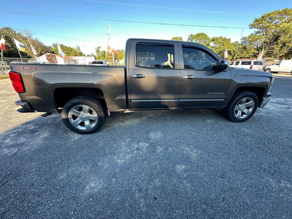 Photo 25 of this CHEVROLET SILVERADO 1500