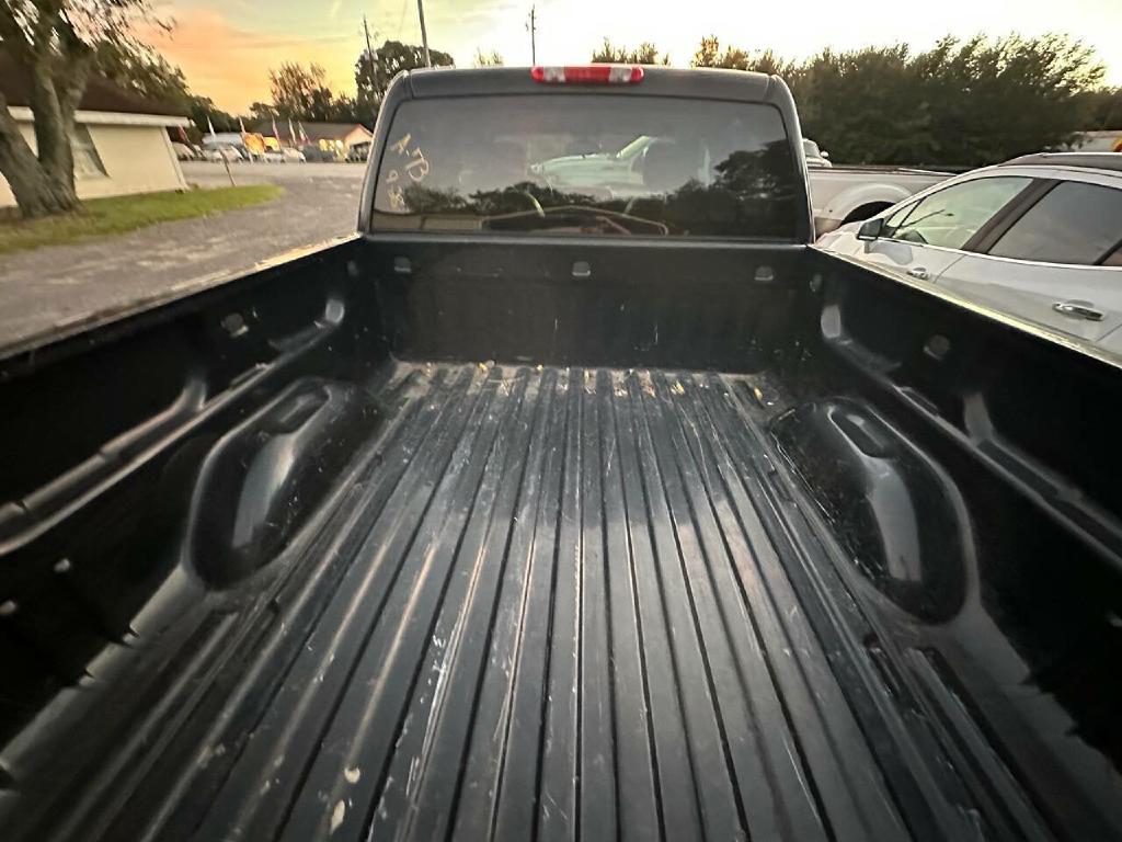Photo 5 of this CHEVROLET SILVERADO 1500