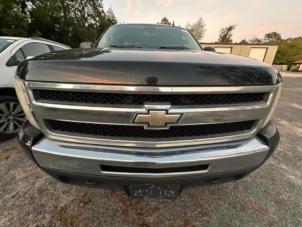 Photo 8 of this CHEVROLET SILVERADO 1500