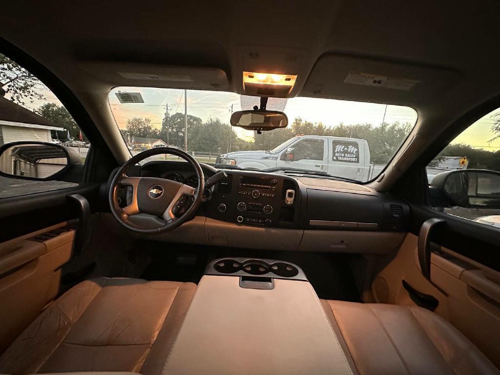 Photo 19 of this CHEVROLET SILVERADO 1500