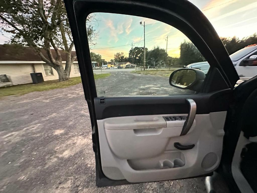 Photo 22 of this CHEVROLET SILVERADO 1500