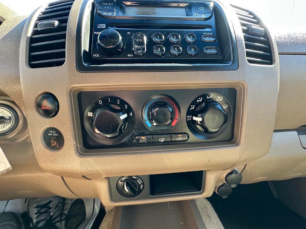 Photo 12 of this NISSAN FRONTIER