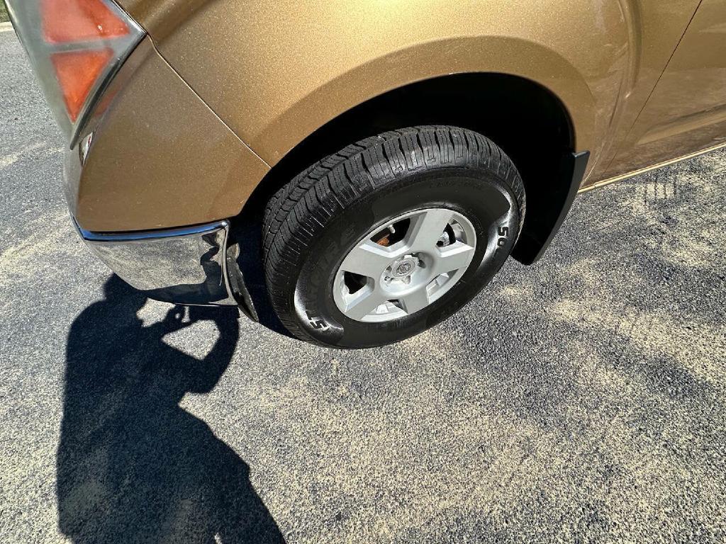 Photo 23 of this NISSAN FRONTIER