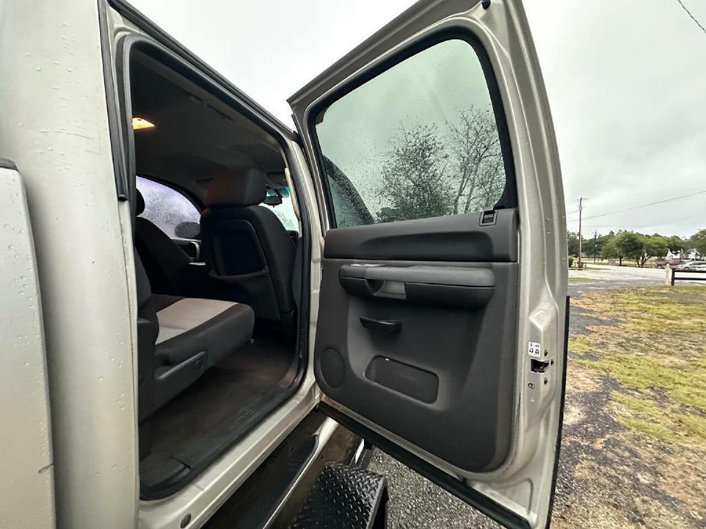 Photo 11 of this GMC SIERRA 1500