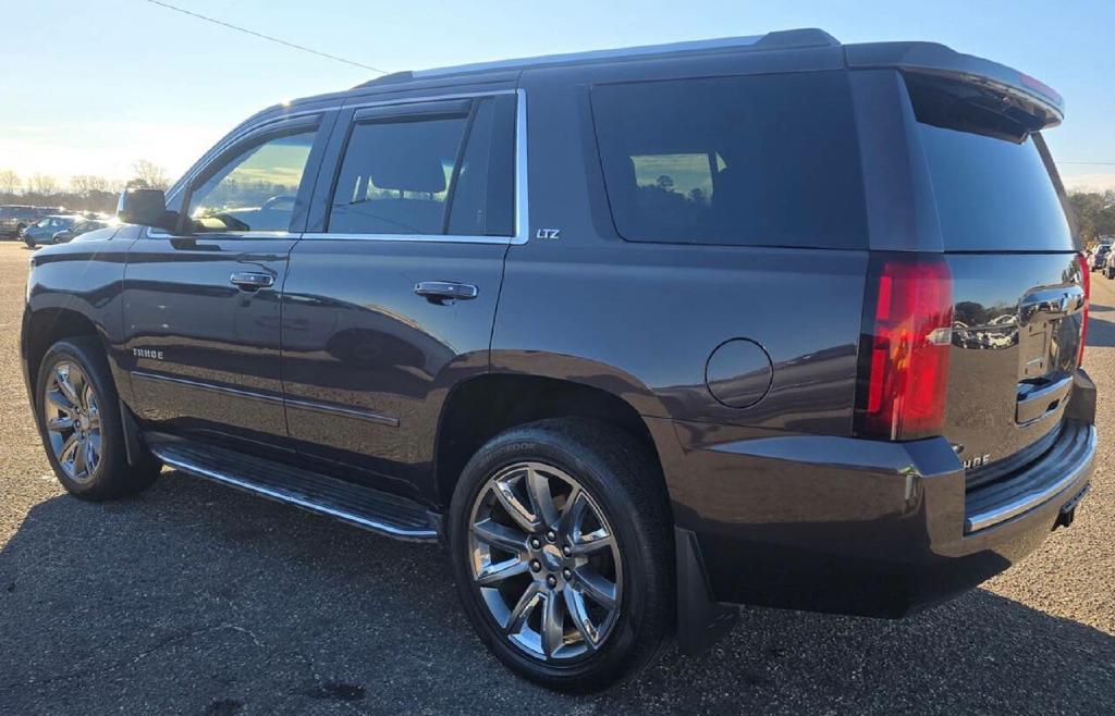 Photo 3 of this CHEVROLET TAHOE
