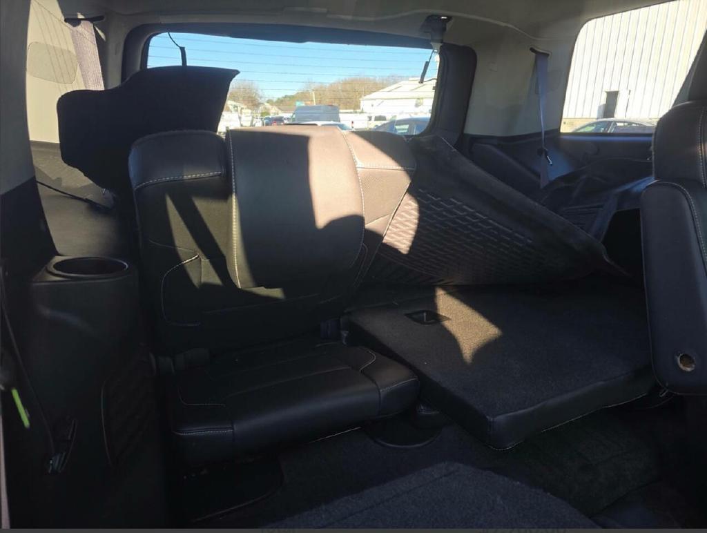 Photo 8 of this CHEVROLET TAHOE
