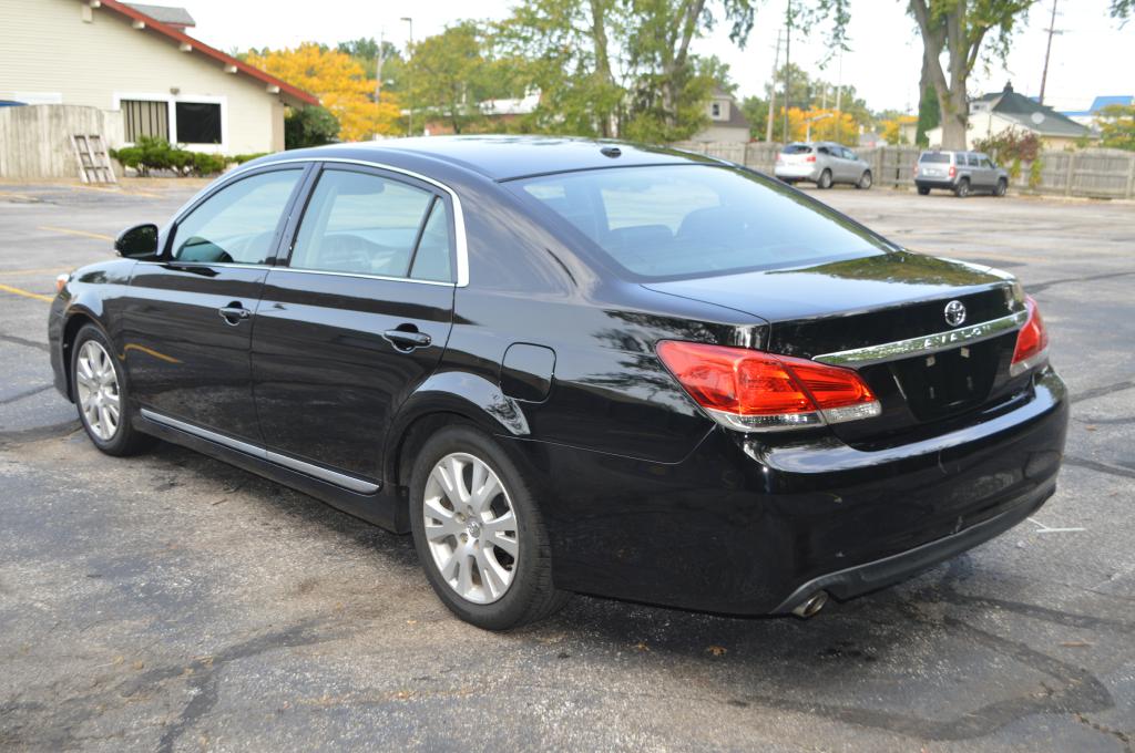 2011 TOYOTA AVALON XLS for sale at TKP Auto Sales Eastlake, Ohio