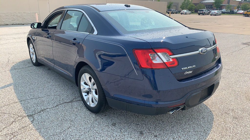 2012 FORD TAURUS SEL for sale at TKP Auto Sales | Eastlake, Ohio