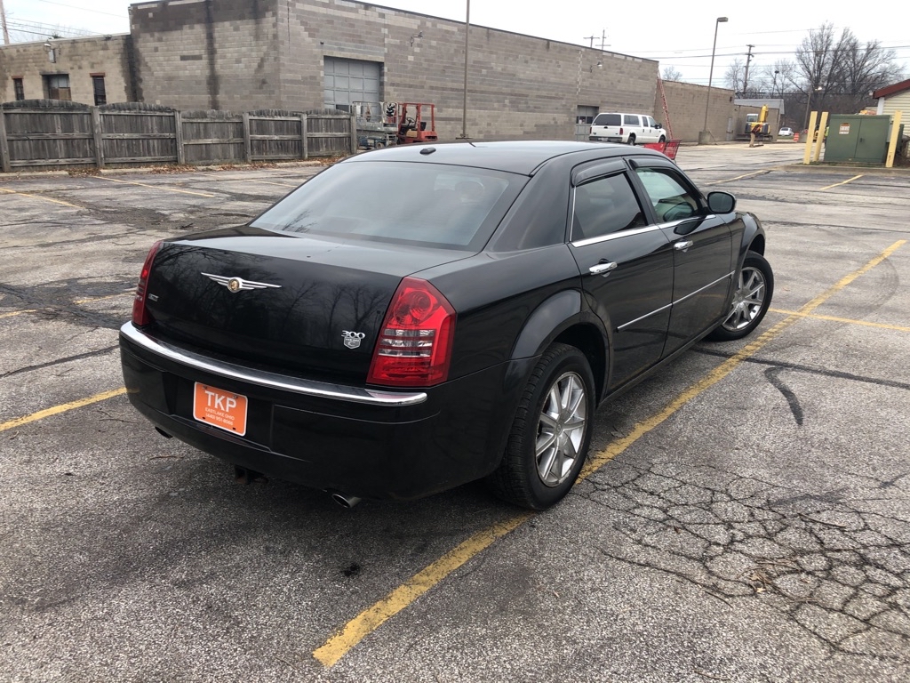 2007 CHRYSLER 300C for sale at TKP Auto Sales | Eastlake, Ohio