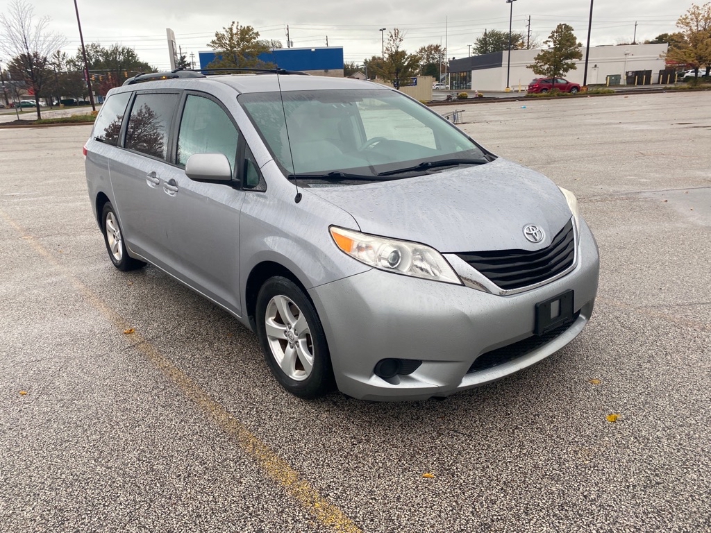 2011 TOYOTA SIENNA LE for sale at TKP Auto Sales Eastlake, Ohio