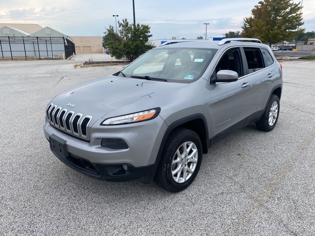 2015 JEEP CHEROKEE for sale at TKP Auto Sales