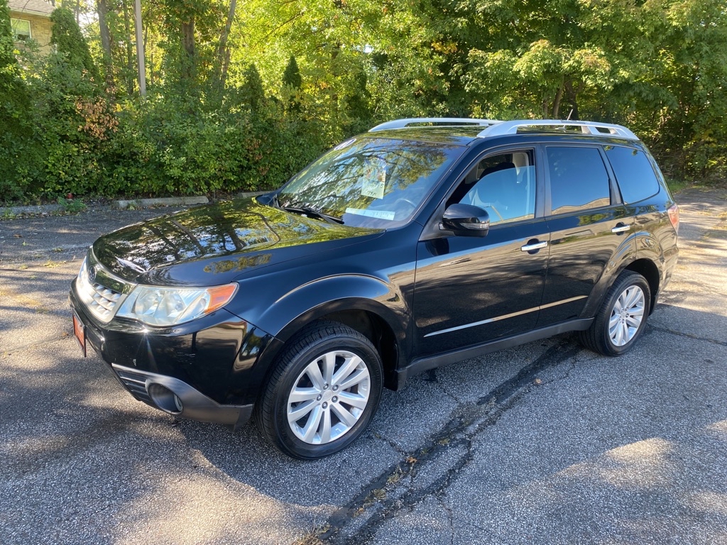 2011 SUBARU FORESTER TOURING for sale in Eastlake, Ohio