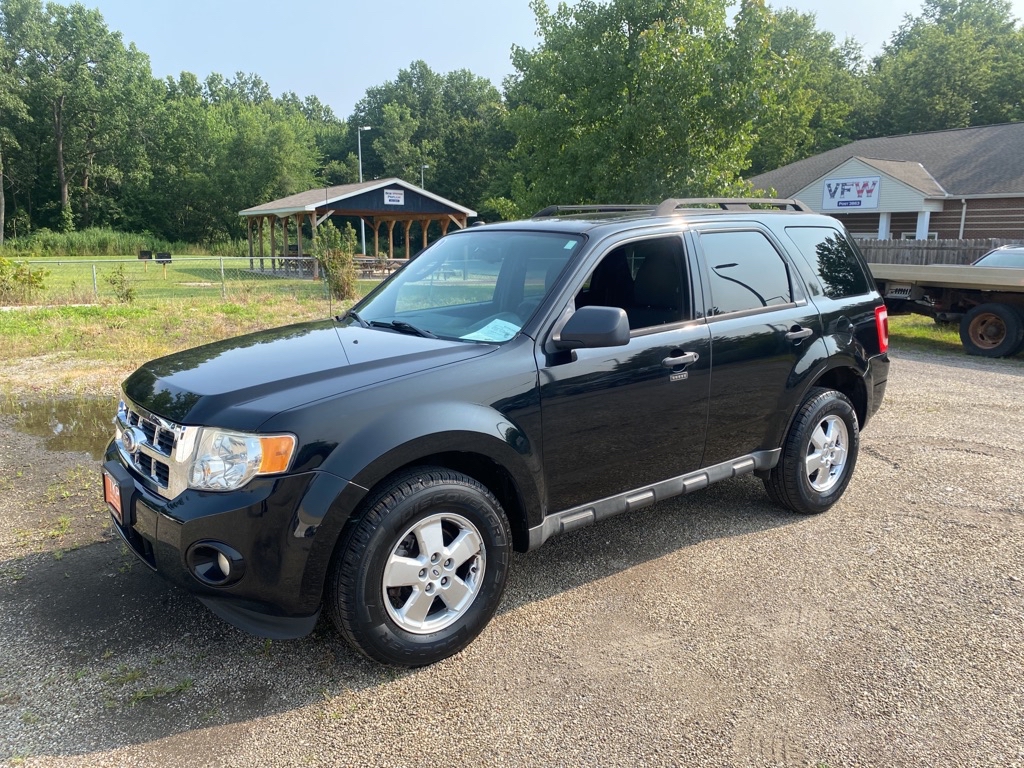 2011 FORD ESCAPE XLT for sale at TKP Auto Sales | Eastlake, Ohio