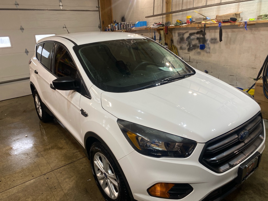 2019 Ford Escape S photo 5