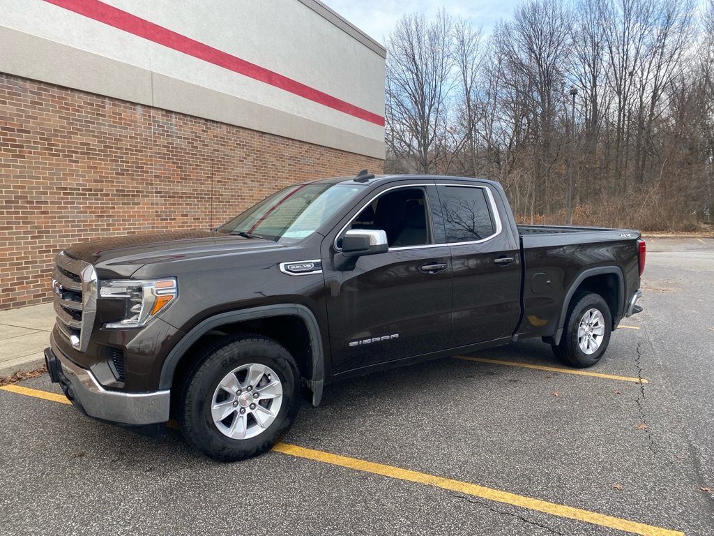 GMC Sierra 1500's photo