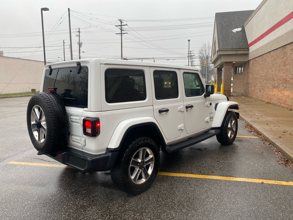 2019 Jeep Wrangler Unlimited Sahara photo 5