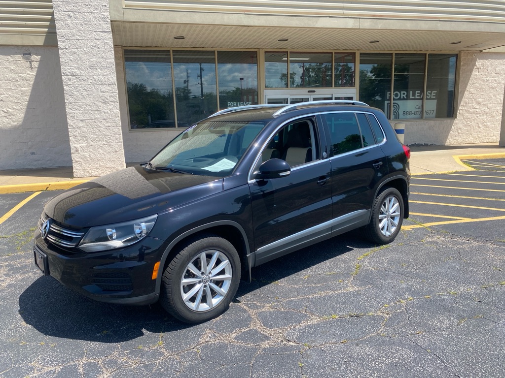 2017 VOLKSWAGEN TIGUAN for sale at TKP Auto Sales