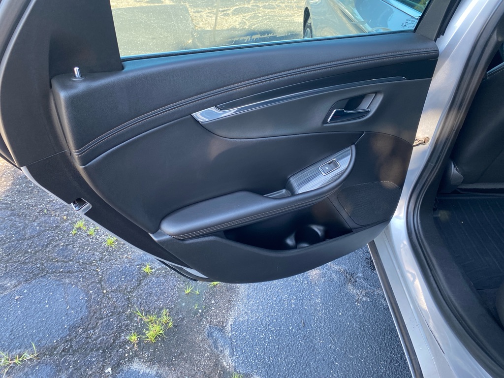 2020 Chevrolet Impala Premier photo 18
