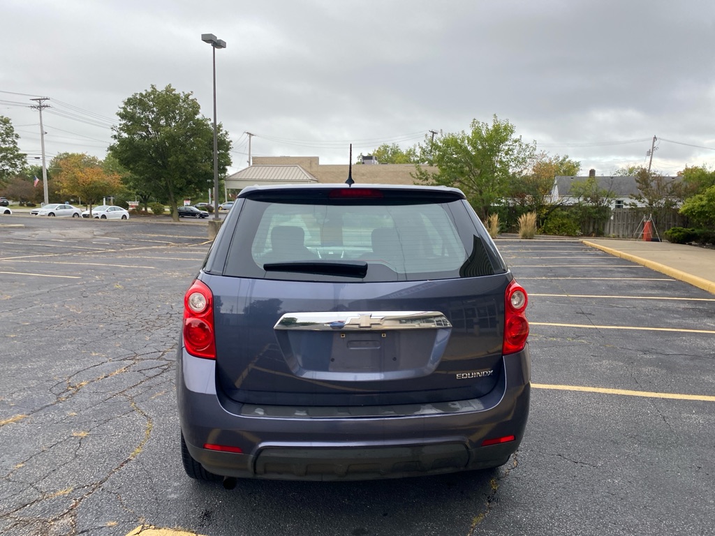 2014 Chevrolet Equinox LS photo 2