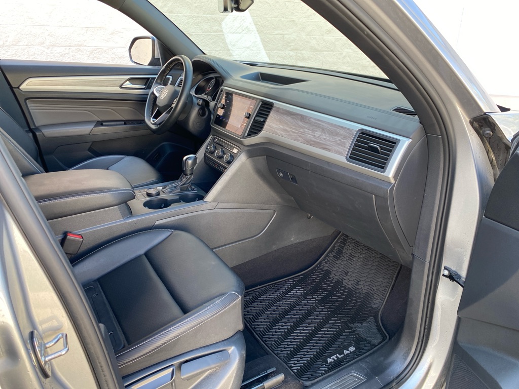 2021 Volkswagen Atlas Cross Sport SE photo 23