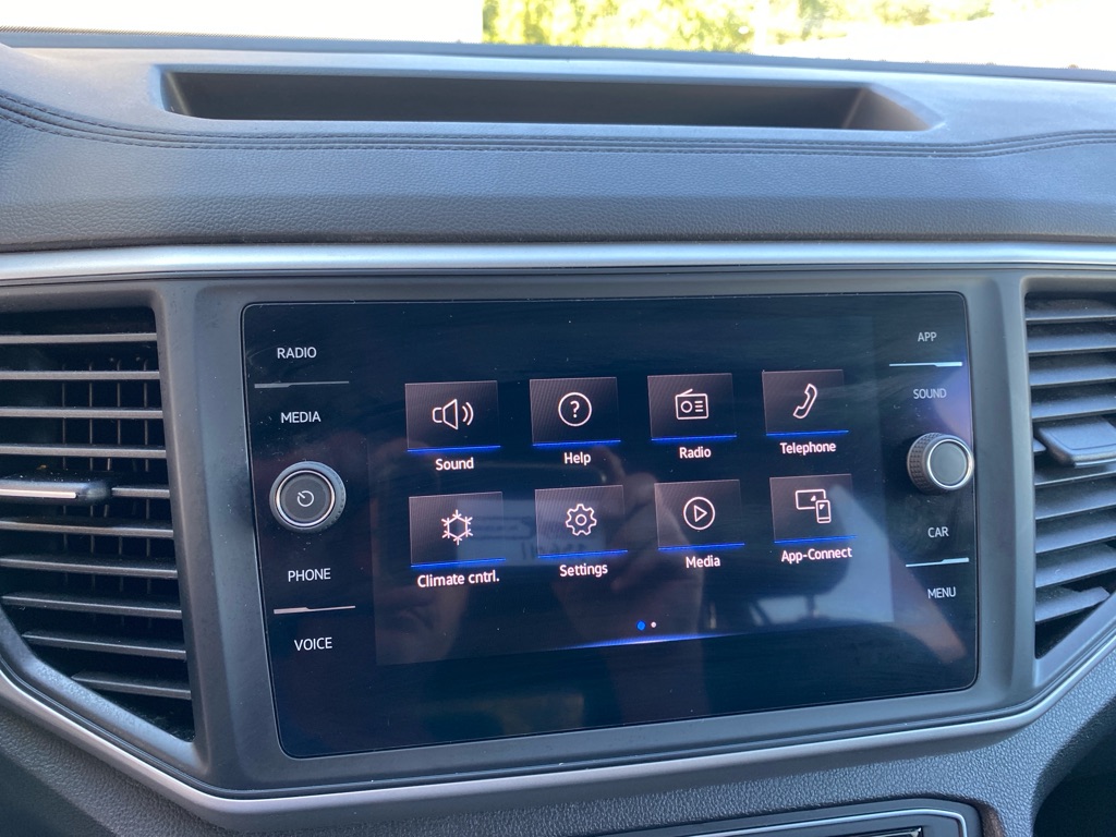2021 Volkswagen Atlas Cross Sport SE photo 14