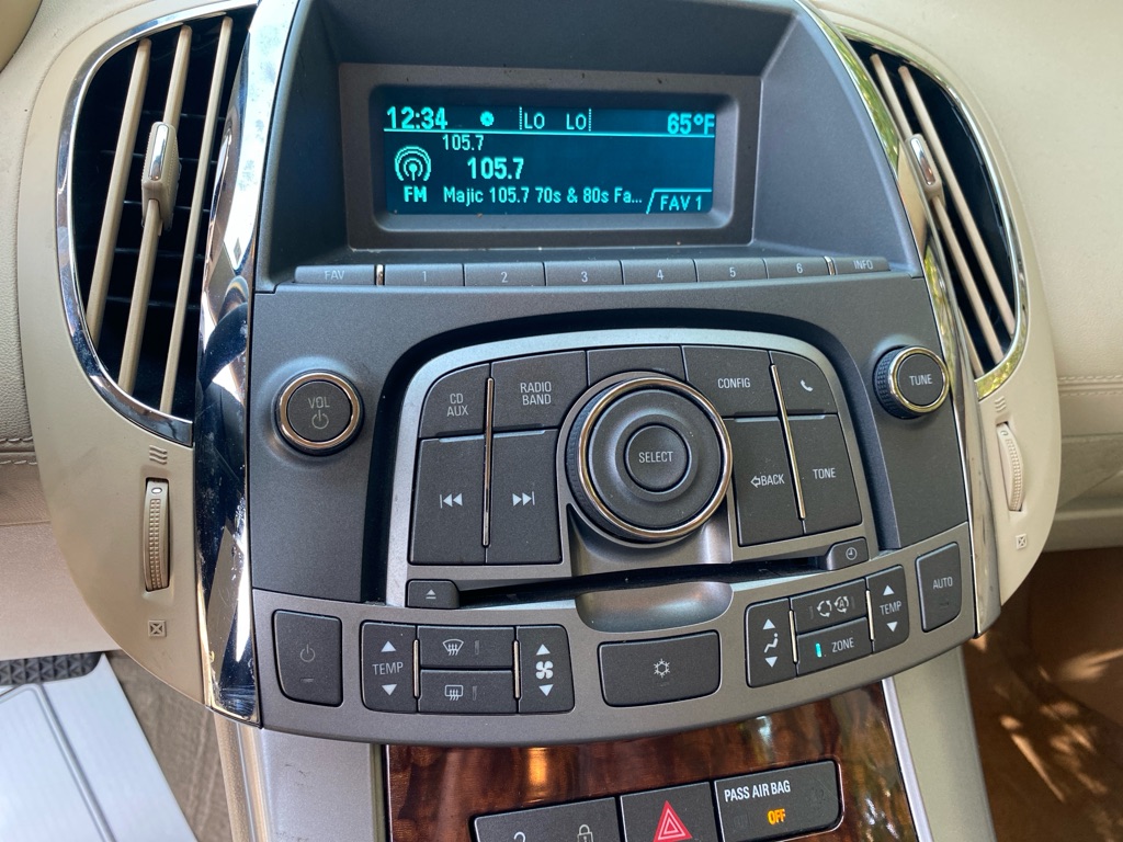 2012 Buick LaCrosse Convenience photo 14