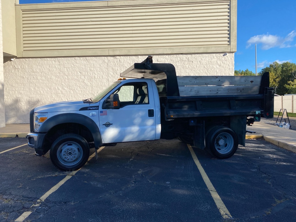 2015 Ford F-550 XL photo 2