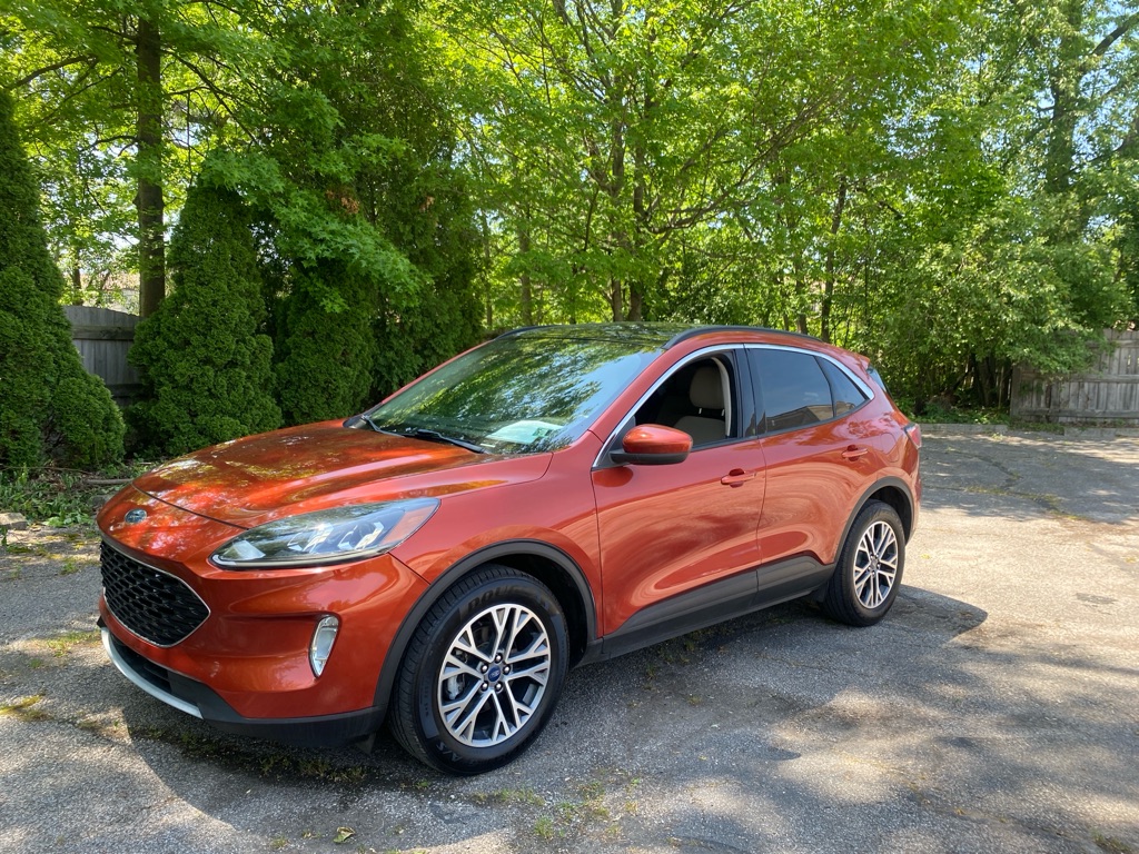 2020 FORD ESCAPE for sale at TKP Auto Sales