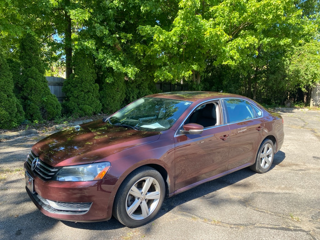 2013 VOLKSWAGEN PASSAT SE for sale in Eastlake, Ohio
