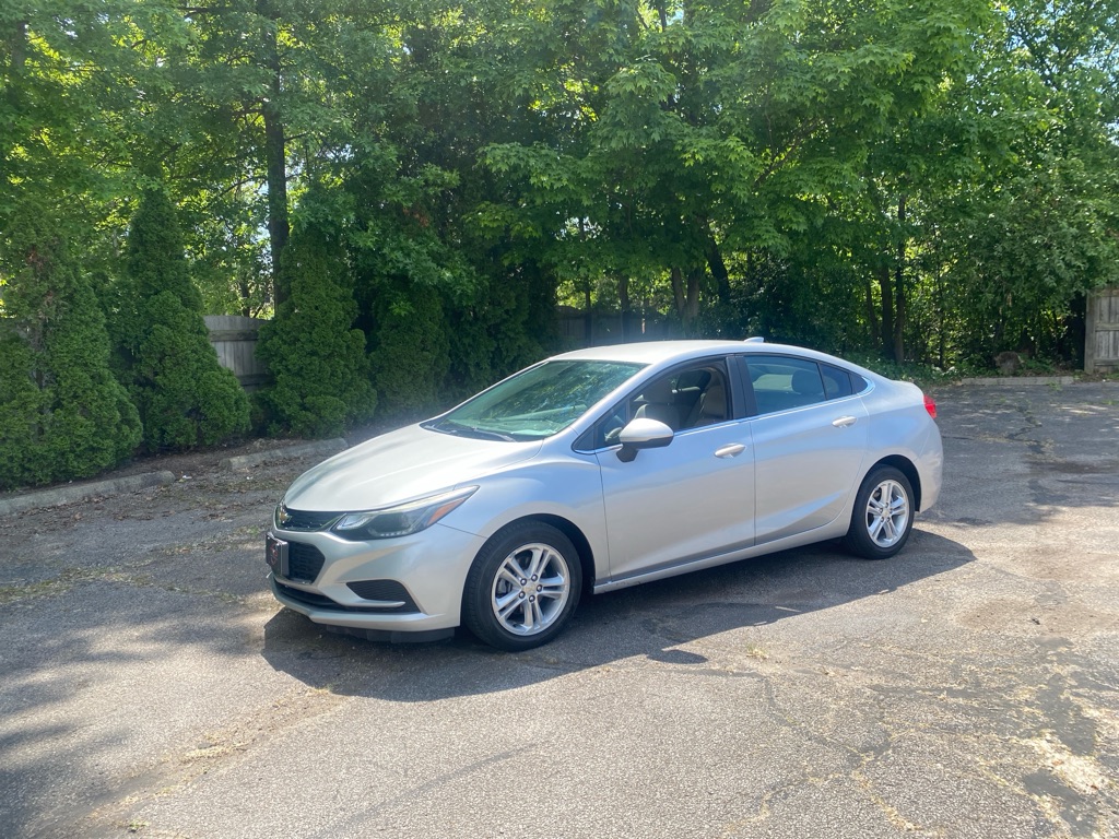 2016 Chevrolet Cruze LT Sedan FWD