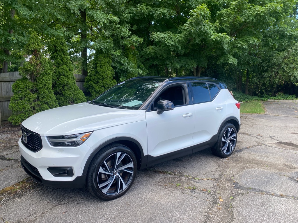 2019 VOLVO XC40 T5 R-DESIGN for sale in Eastlake, Ohio