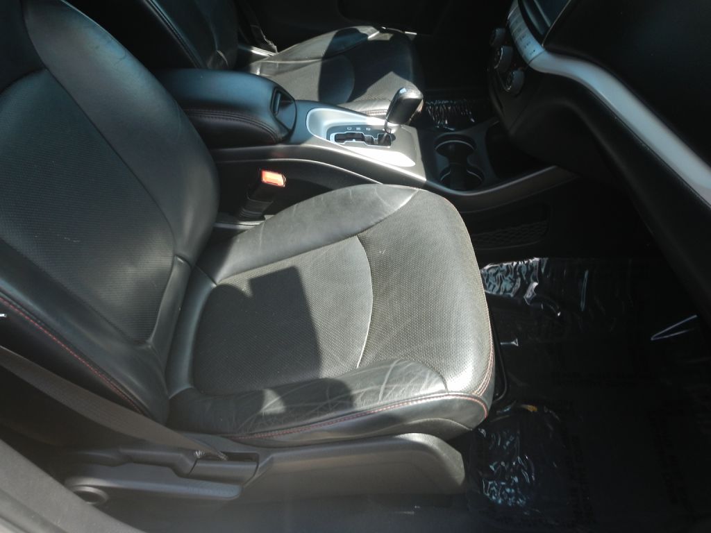 Photo 20 of this DODGE JOURNEY 4WD