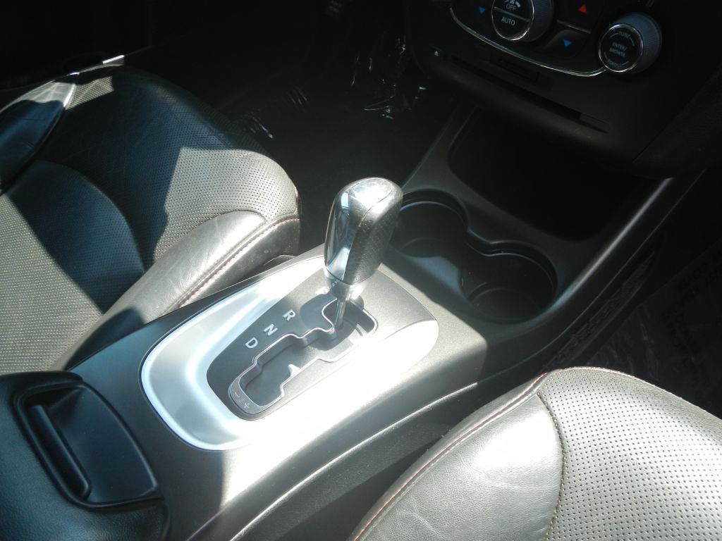 Photo 25 of this DODGE JOURNEY 4WD